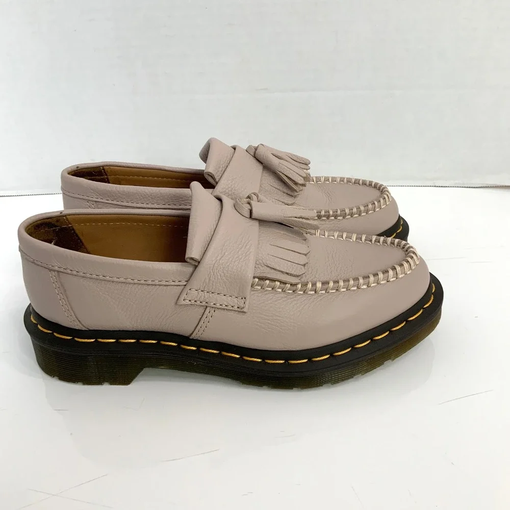 Dr. Martens Sz 6 Adrian Beige Gray Leather Kiltie Tassel Loafers Neutral Office